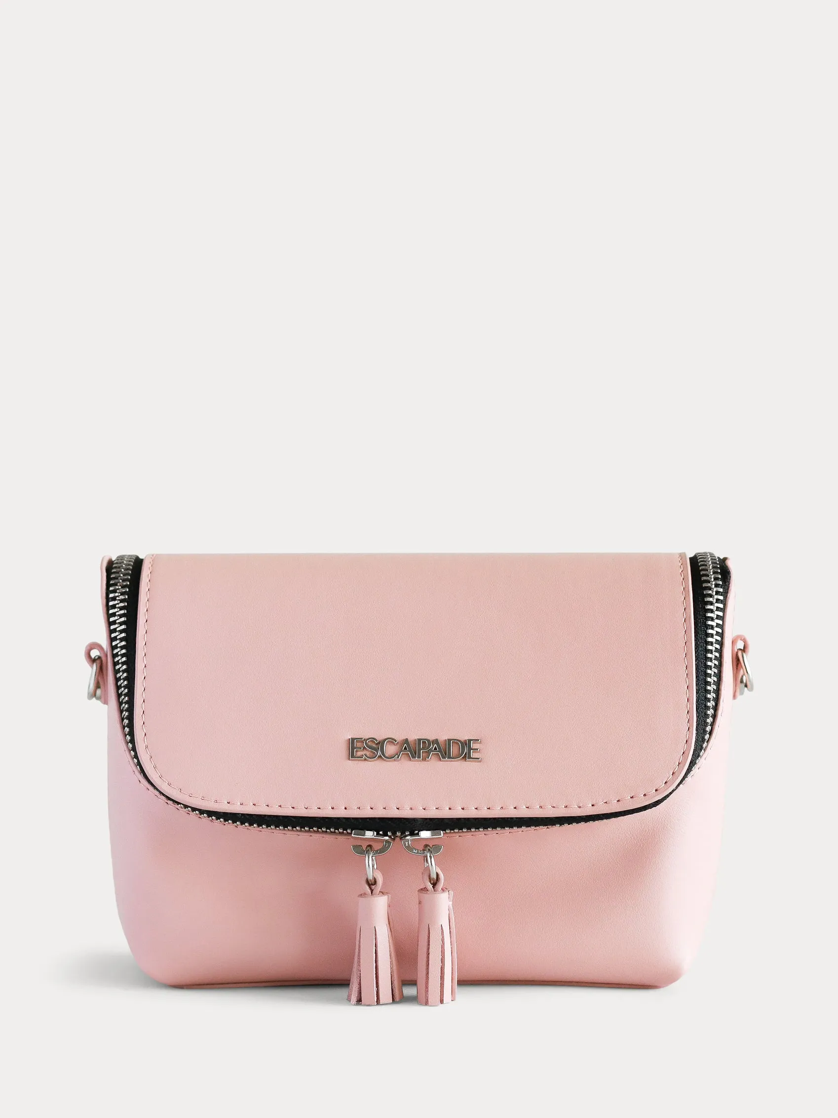 Chelsea. Black Leather Belt Bag
