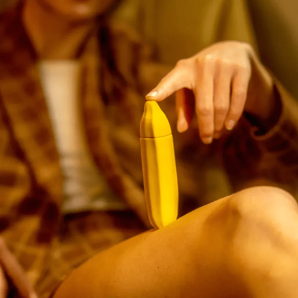 Emojibator Banana Vibrator