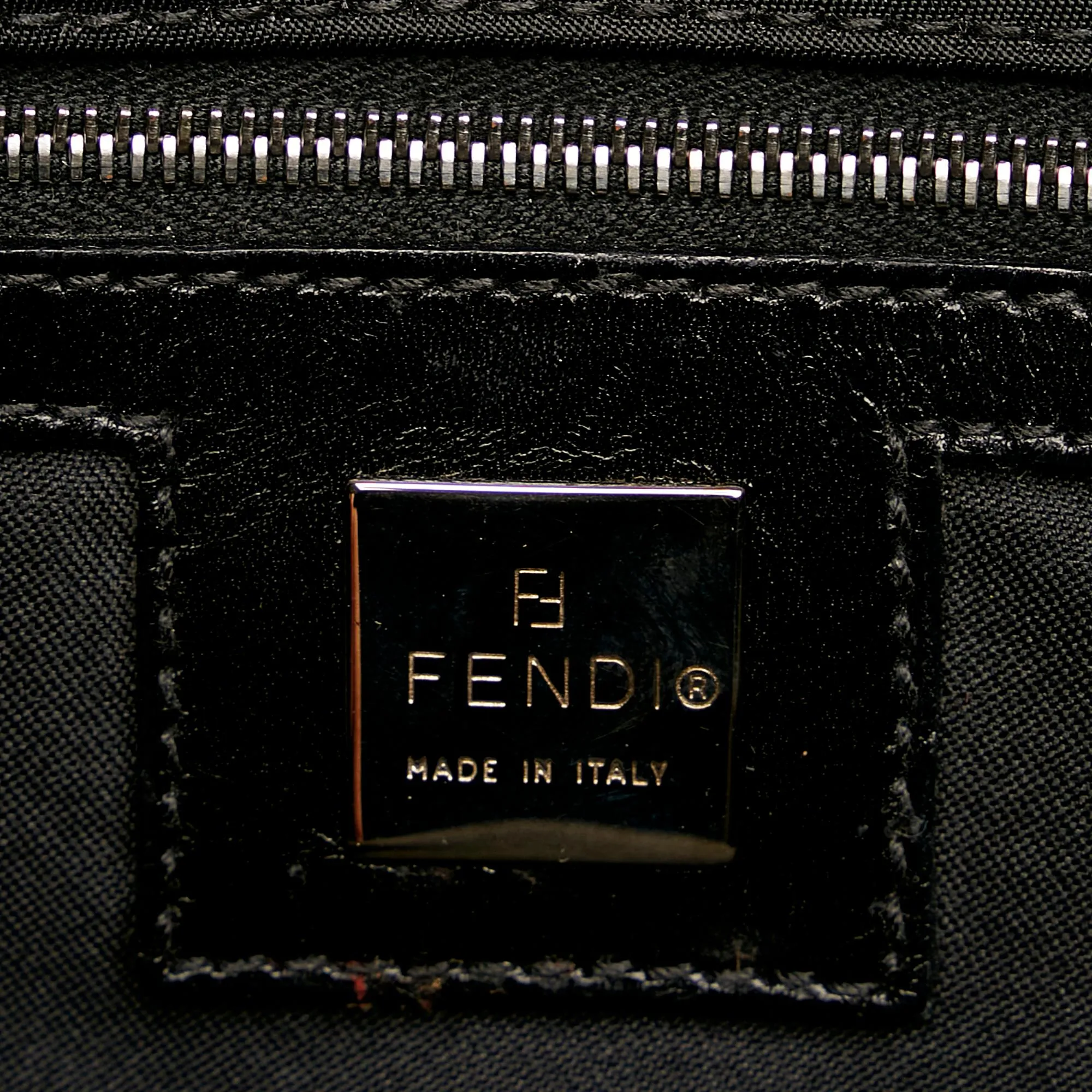 Fendi Nylon Tote Bag (SHG-29224)