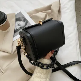 Leather Bucket Bag With Chain Accent