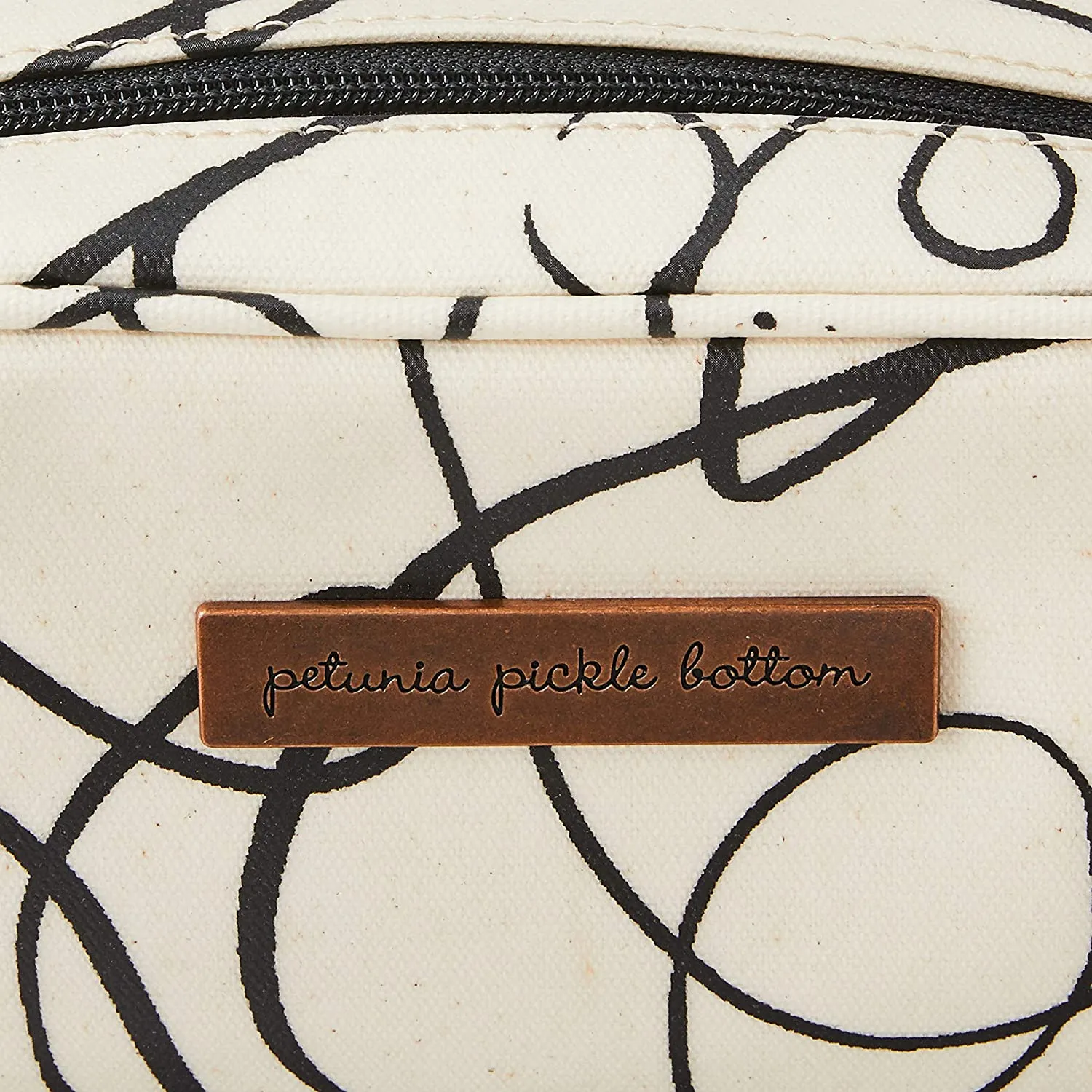 Petunia Pickle Bottom Powder Room Case: Doodle