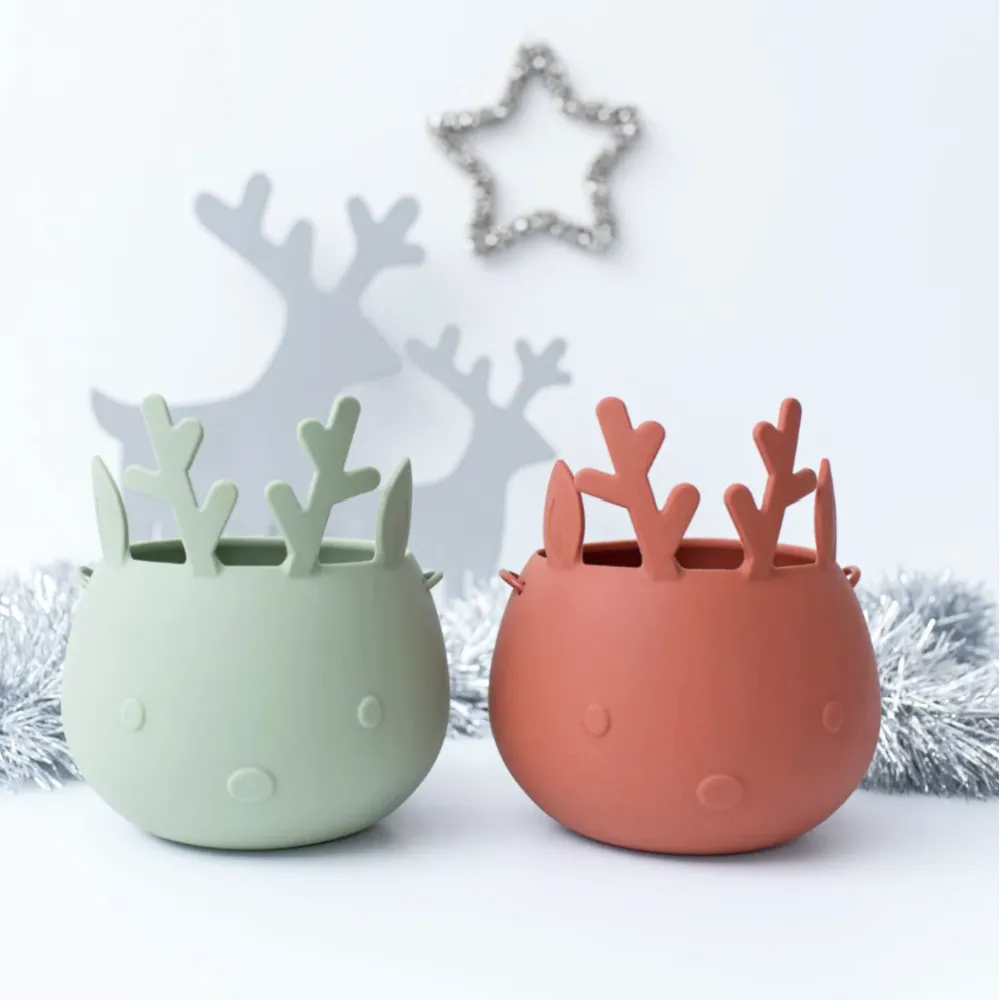 Reindeer Bucket