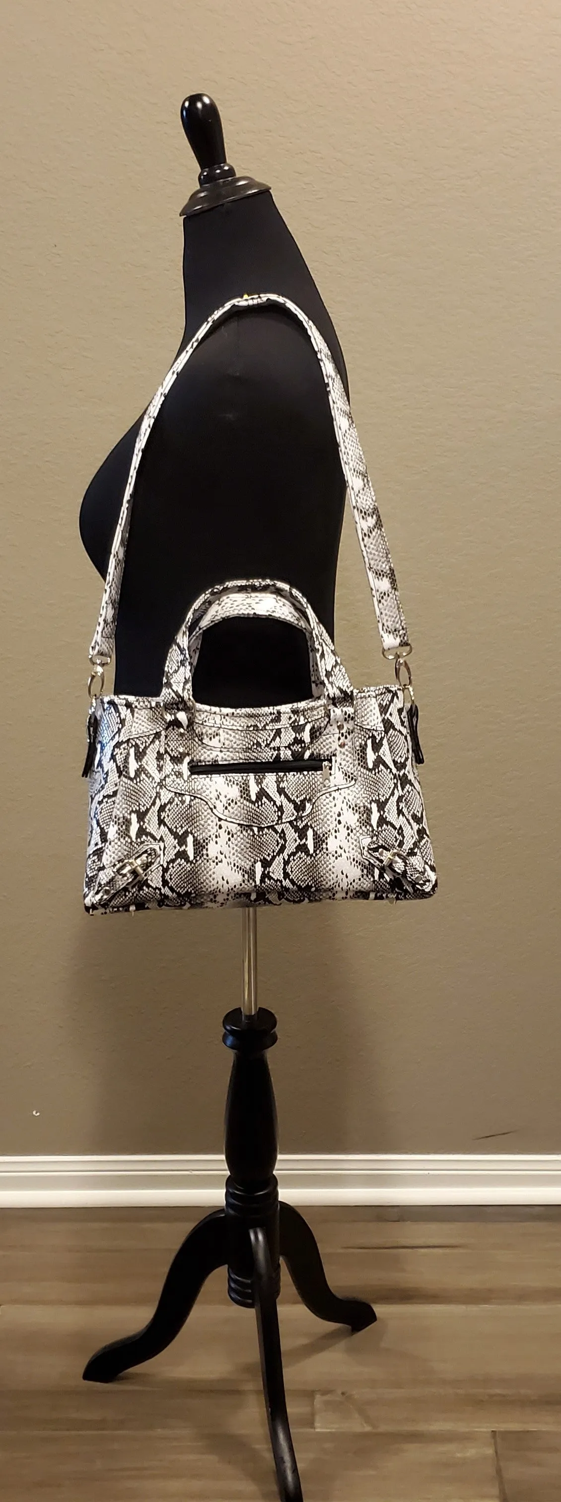 Zoe Satchel PDF Sewing Pattern